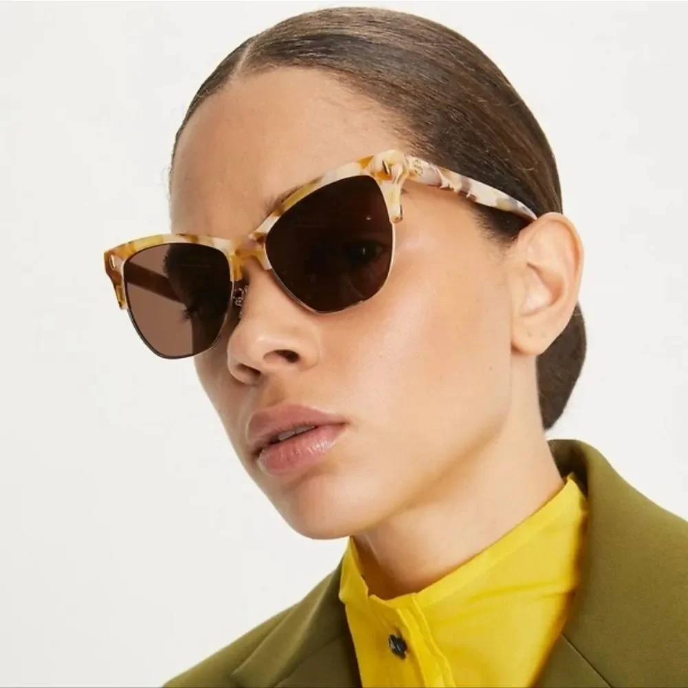 Tory‎ Burch Miller Cat-Eye Sunglasses- Coral/Dark Grey